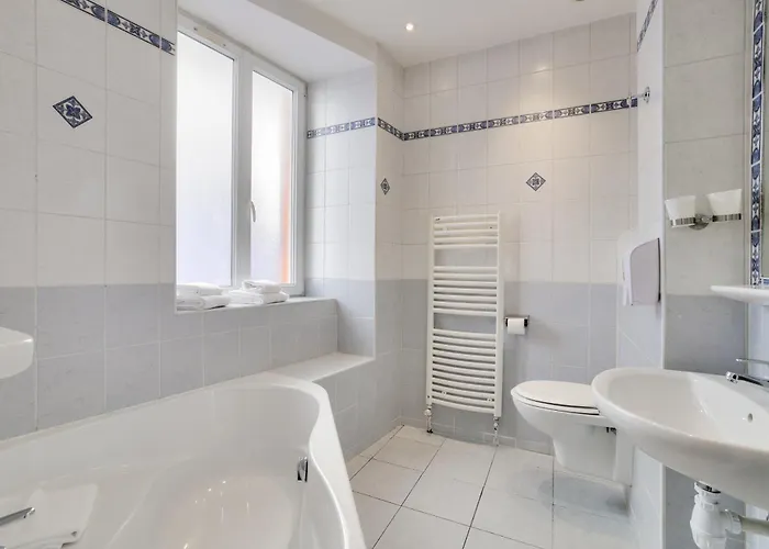 勒潘特酒店 酒店 2*