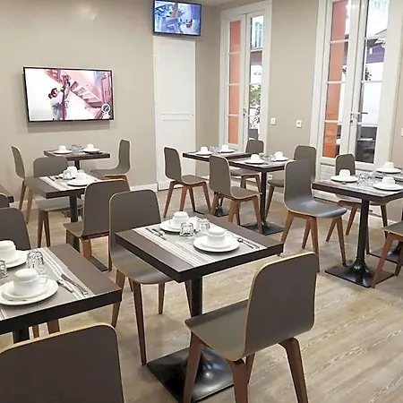 Lepante Hotel 2*